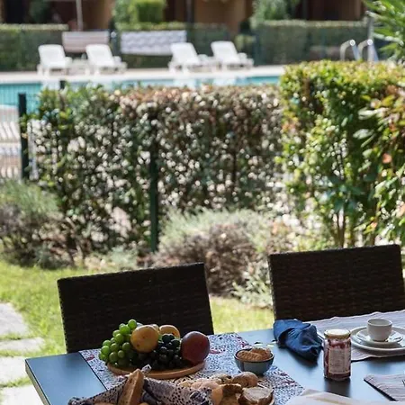 Lägenhet Fantastico Villaggio Tamerici 2 Beoom Sleeps 6 Lignano Sabbiadoro